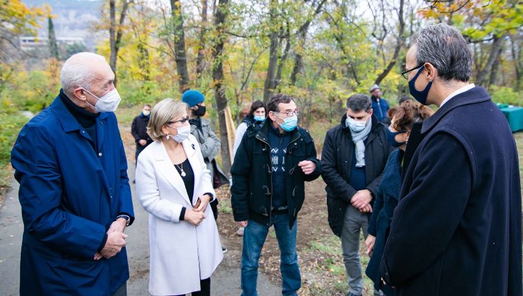 საქართველოს ეროვნულ ბოტანიკურ ბაღში ტონინო გუერას სახელობის „დავიწყებული ხილის ხეივანი“ ეწყობა