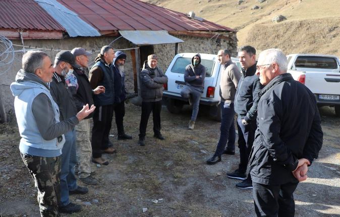 დავით ნოზაძე სოფელ ჯუთას მოსახლეობას შეხვდა