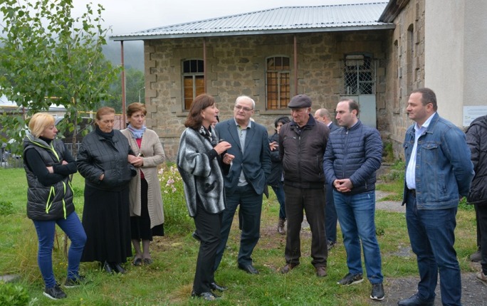 ცენტრალური და ადგილობრივი ხელისუფლების წარმომადგენლებმა სიონის, არშისა და გარბანის მოსახლეობისთვის პრიორიტეტული საკითხები მოისმინეს