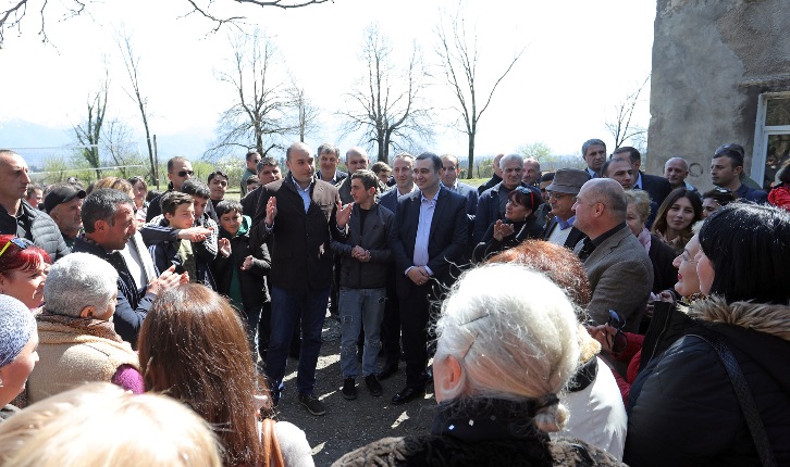 პრემიერის გადაწყვეტილებით, დაბა ნასაკირალში 600 მოსწავლეზე გათვლილი ახალი სკოლა აშენდება