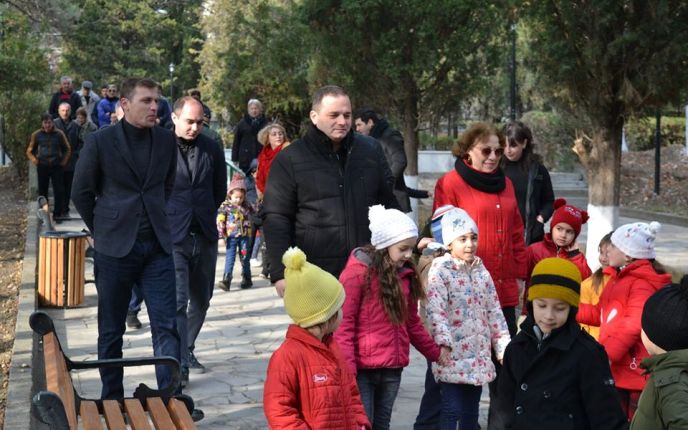 დაბა ჟინვალში არსებულ პარკს რეაბილიტაცია ჩაუტარდა